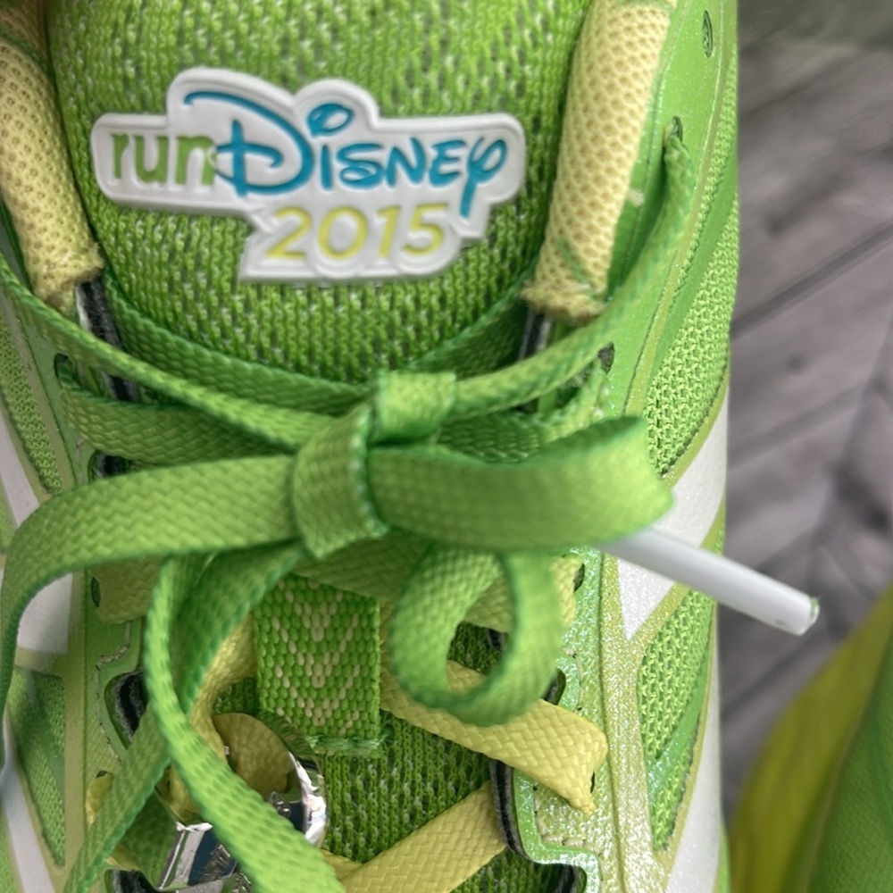 New Balance Green and Yellow Running Shoes Run Disney 2015 Tinker Bell Women’s - Picture 4 of 9